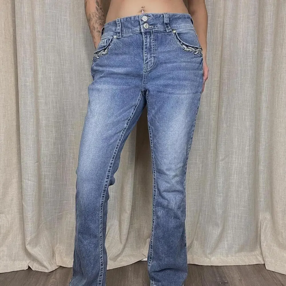 Y2K Embellished jeans - Picture 2 of 8